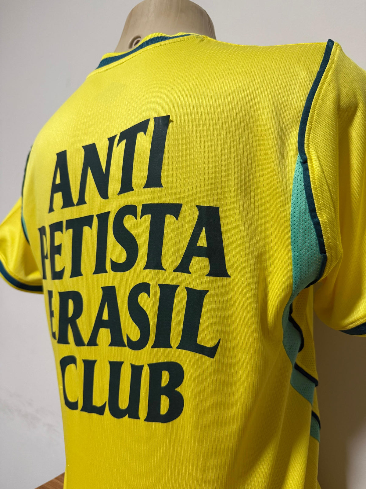 Camisa Anti Petista Brasil Club